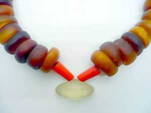 MALI, Berstein-kette
